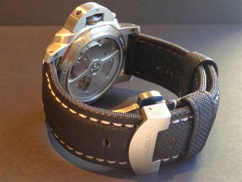 panerai rubber strap deployment buckle|Panerai deployant strap.